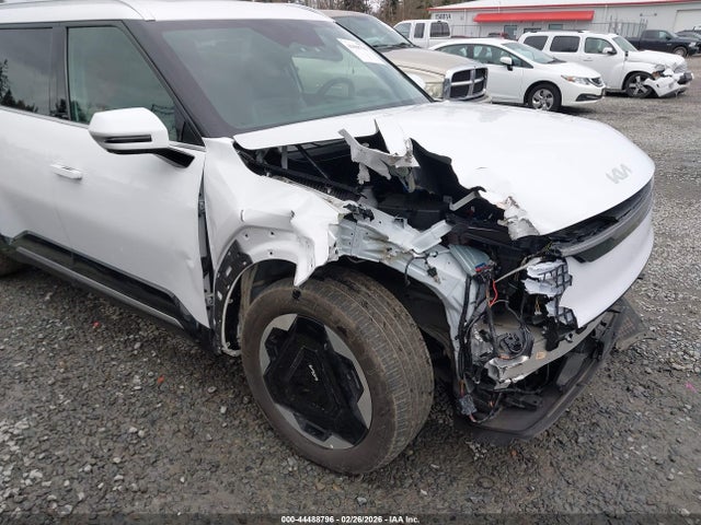 Продаж на аукціоні авто 2025 Kia Ev9 Land, vin: 5XYADFS59SG001052, номер лоту: 44488796