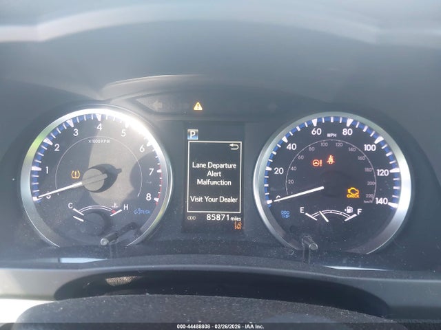 44488808 :رقم المزاد ، 5TDBZRFH2KS702028 vin ، 2019 Toyota Highlander Le Plus مزاد بيع