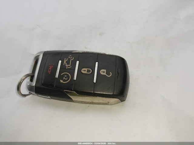 2019 RAM 1500 1C6SRFRT5KN774143 Photo 10