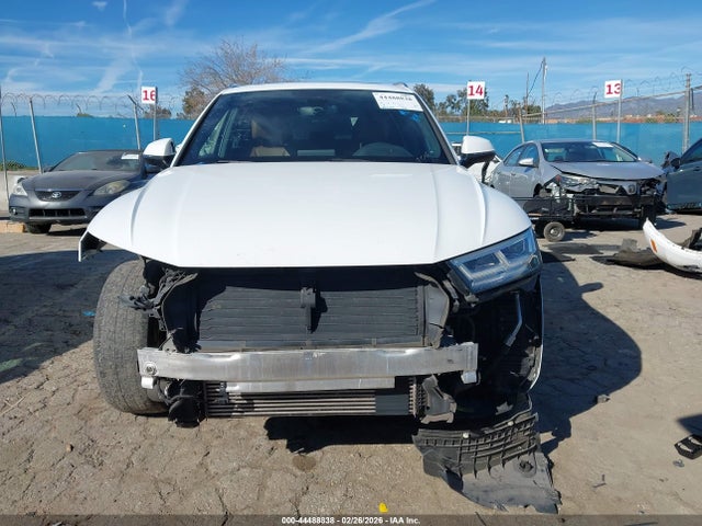 WA1BNAFY6J2159411 Audi Q5 2.0t Premium/2.0t Tech Premium