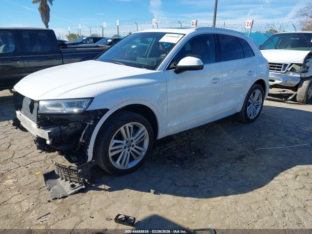 WA1BNAFY6J2159411 Audi Q5 2.0t Premium/2.0t Tech Premium
