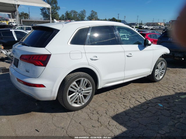 WA1BNAFY6J2159411 Audi Q5 2.0t Premium/2.0t Tech Premium