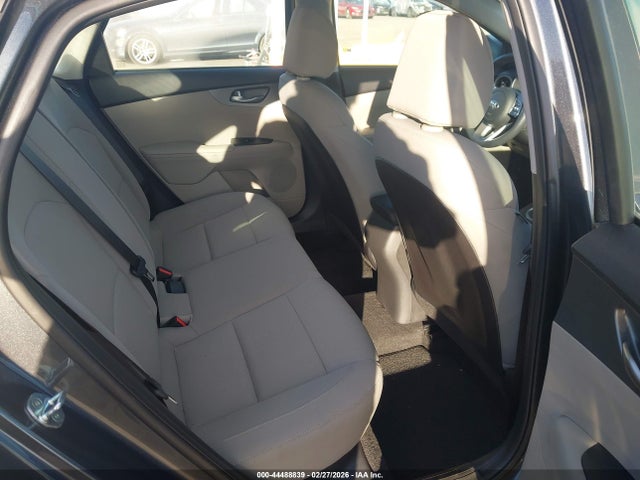 3KPF24AD3ME341970 KIA Forte Lxs