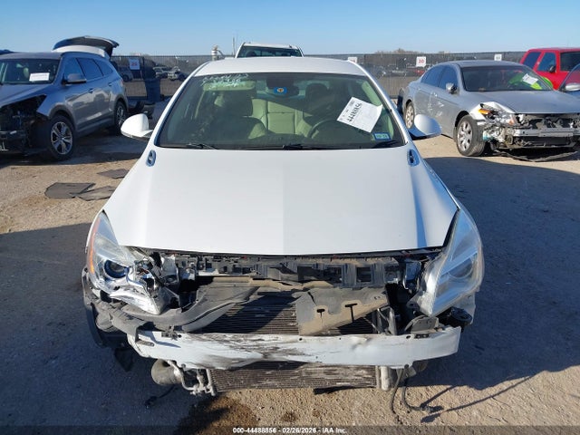 44488856 :رقم المزاد ، 2G4GK5EXXG9108942 vin ، 2016 Buick Regal Turbo مزاد بيع