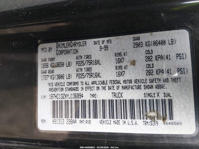 2000 DODGE RAM 1500 1B7HC13ZXYJ136894 Photo 8