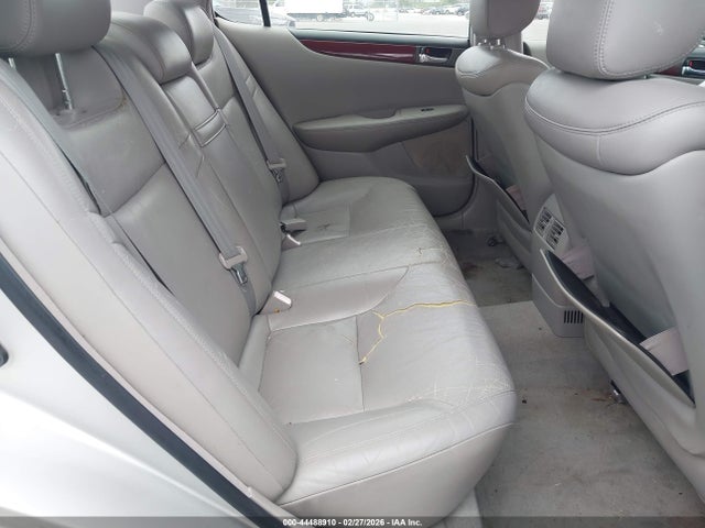 Продажа на аукционе авто 2004 Lexus Es 330, vin: JTHBA30G245042519, номер лота: 44488910