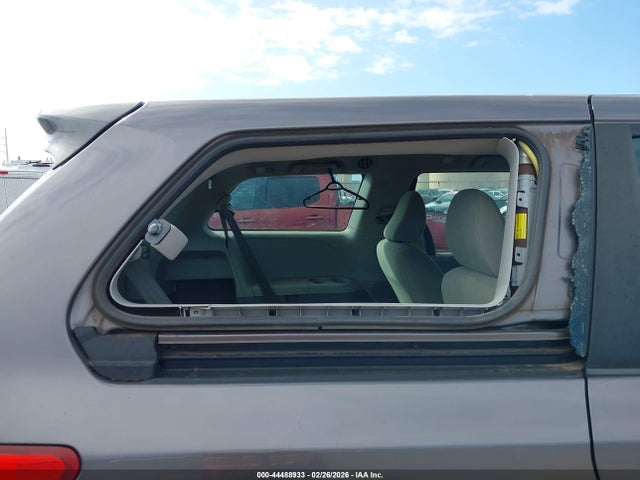 2014 Toyota Sienna L V6 7 Passenger მანქანა იყიდება აუქციონზე, vin: 5TDZK3DC9ES473732, აუქციონის ნომერი: 44488933