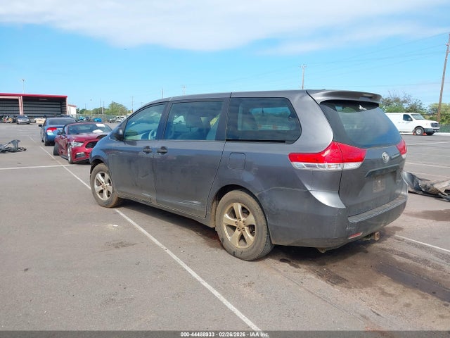2014 Toyota Sienna L V6 7 Passenger მანქანა იყიდება აუქციონზე, vin: 5TDZK3DC9ES473732, აუქციონის ნომერი: 44488933