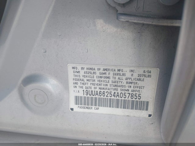44488939 :رقم المزاد ، 19UUA66254A057855 vin ، 2004 Acura Tl مزاد بيع