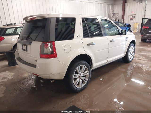 2010 LAND ROVER LR2 SALFT2BN0AH192750 Photo 3