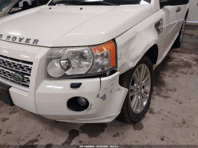 2010 LAND ROVER LR2 SALFT2BN0AH192750 Photo 5