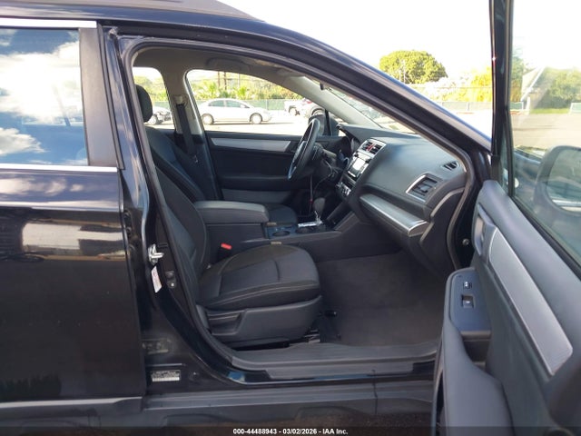 Продаж на аукціоні авто 2018 Subaru Outback 2.5i, vin: 4S4BSAAC8J3272471, номер лоту: 44488943