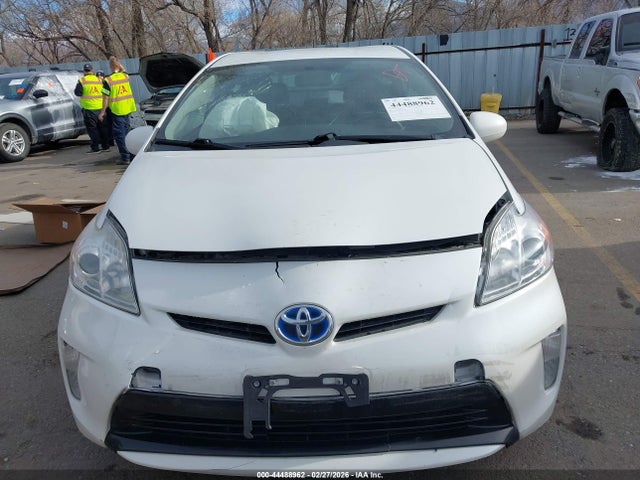 Toyota Prius Two 2015 JTDKN3DUXF0456489 Image 12