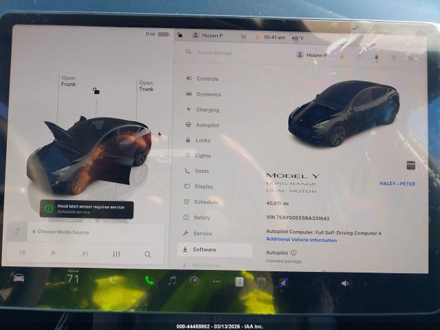 2024 Tesla Model Y Long Range Dual Motor All-wheel Drive მანქანა იყიდება აუქციონზე, vin: 7SAYGDEE6RA331643, აუქციონის ნომერი: 44488982
