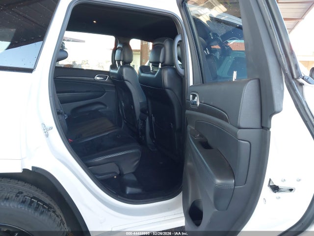 1C4RJEAGXJC110017 Jeep Grand Cherokee Altitude 4x2