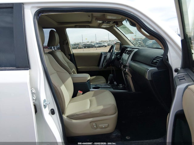 2021 TOYOTA 4RUNNER JTENU5JR9M5881113 Photo 4