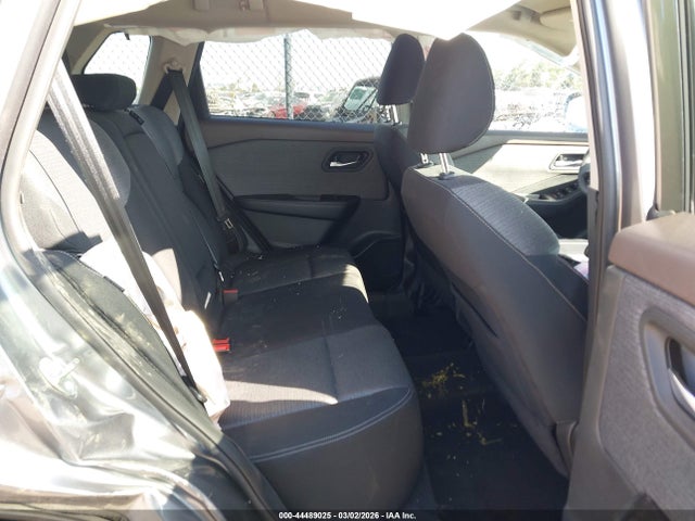5N1AT3BB4MC695904 Nissan Rogue Sv Intelligent Awd