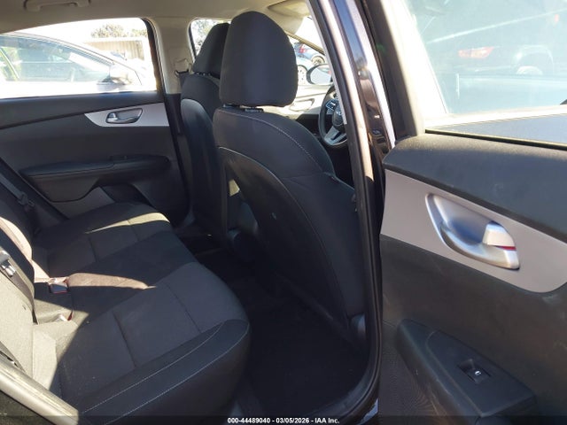 3KPF24AD9RE754905 KIA Forte Lxs