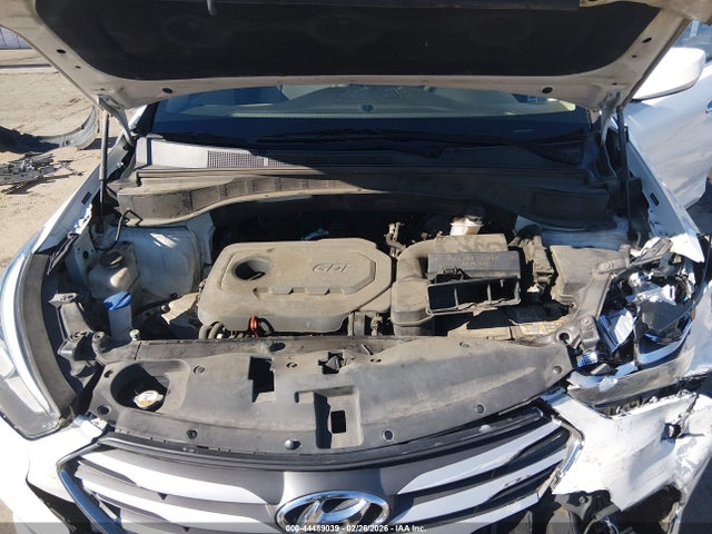 5NMZU3LB8HH013696 Hyundai Santa Fe Sport 2.4l