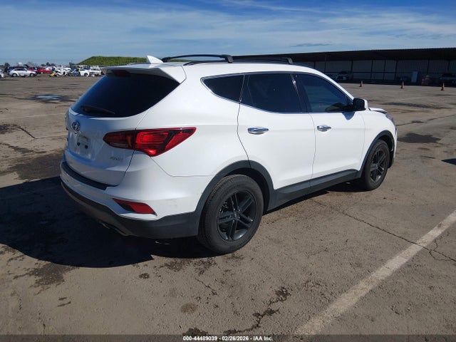 5NMZU3LB8HH013696 Hyundai Santa Fe Sport 2.4l