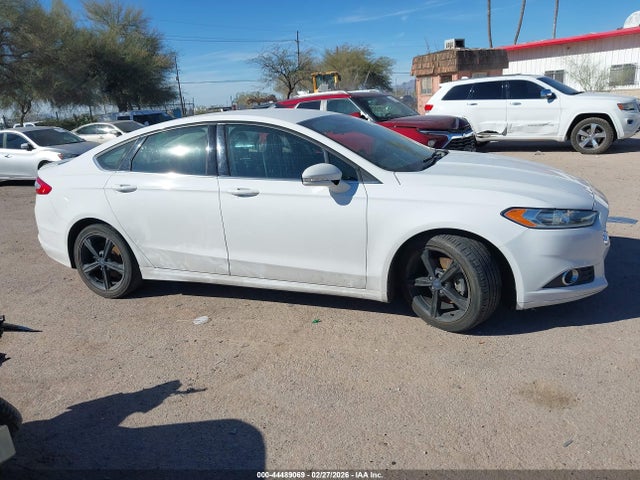 3FA6P0H70GR104107 Ford FUSION SE