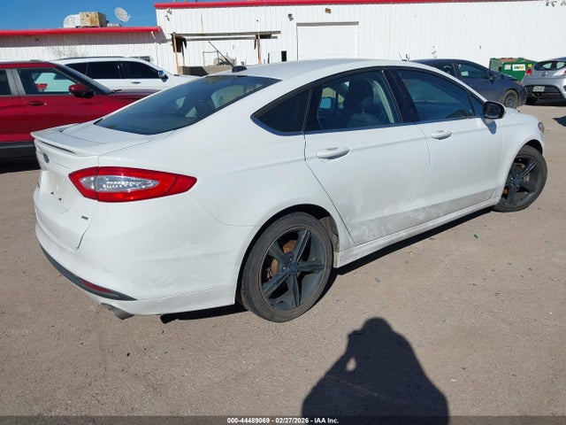 3FA6P0H70GR104107 Ford FUSION SE