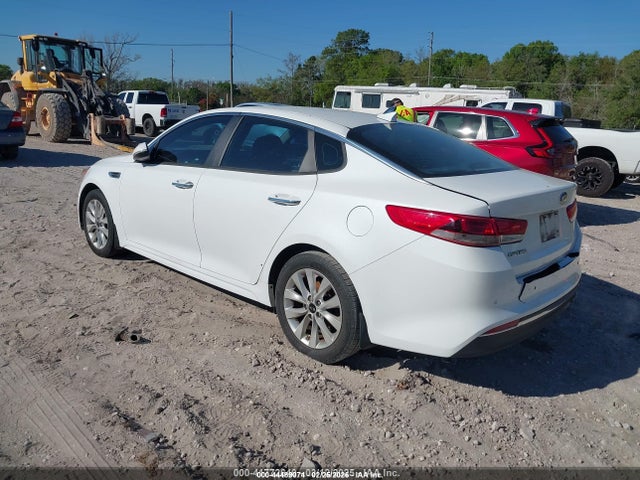 44489074 :رقم المزاد ، 5XXGT4L36JG259529 vin ، 2018 Kia Optima Lx مزاد بيع