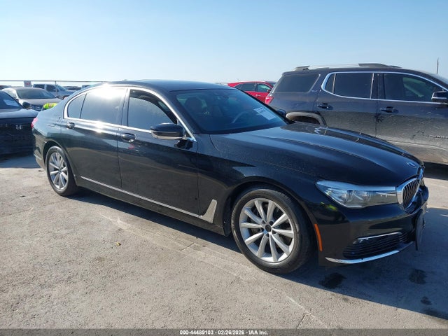 2017 BMW 740I WBA7E2C52HG739745