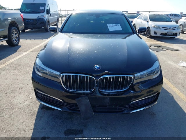2017 Bmw 740i მანქანა იყიდება აუქციონზე, vin: WBA7E2C52HG739745, აუქციონის ნომერი: 44489103