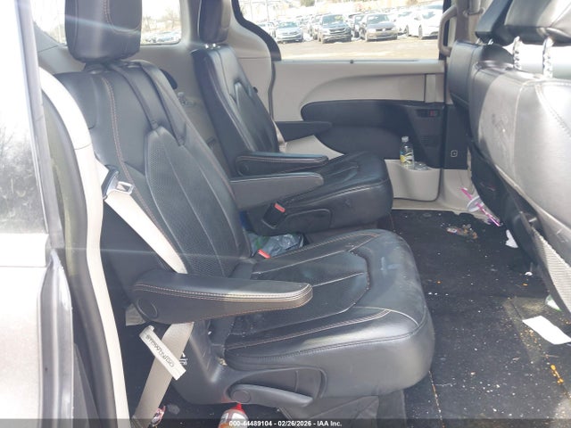 2019 Chrysler Pacifica Touring L მანქანა იყიდება აუქციონზე, vin: 2C4RC1BG3KR675669, აუქციონის ნომერი: 44489104