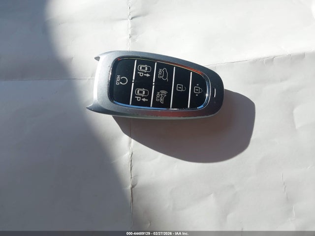 5NMS44AL2PH633896 Hyundai Santa Fe Limited