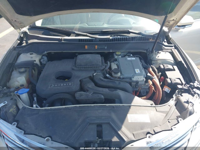 2016 Lincoln Mkz Hybrid მანქანა იყიდება აუქციონზე, vin: 3LN6L2LU7GR633807, აუქციონის ნომერი: 44489135