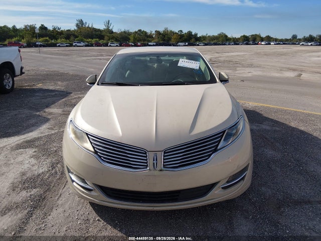 2016 Lincoln Mkz Hybrid მანქანა იყიდება აუქციონზე, vin: 3LN6L2LU7GR633807, აუქციონის ნომერი: 44489135