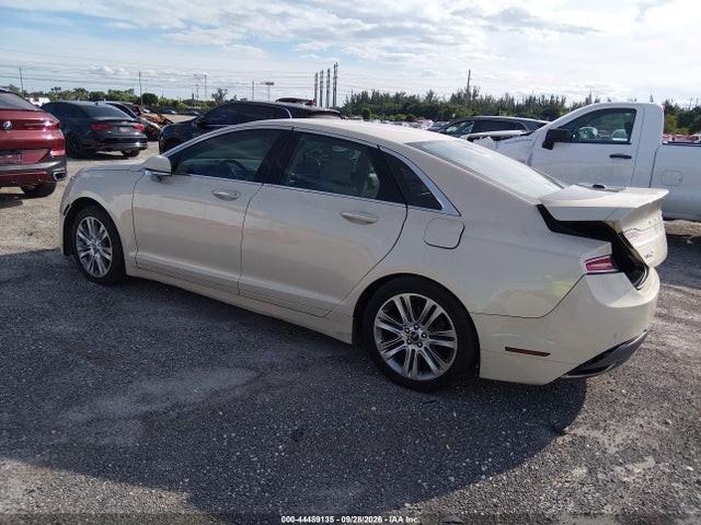 2016 Lincoln Mkz Hybrid მანქანა იყიდება აუქციონზე, vin: 3LN6L2LU7GR633807, აუქციონის ნომერი: 44489135