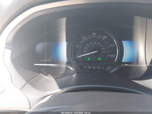2016 Lincoln Mkz Hybrid მანქანა იყიდება აუქციონზე, vin: 3LN6L2LU7GR633807, აუქციონის ნომერი: 44489135