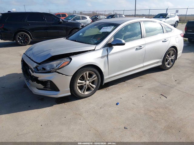 Hyundai SONATA SEL 2018 5NPE34AF3JH673344 Image 2