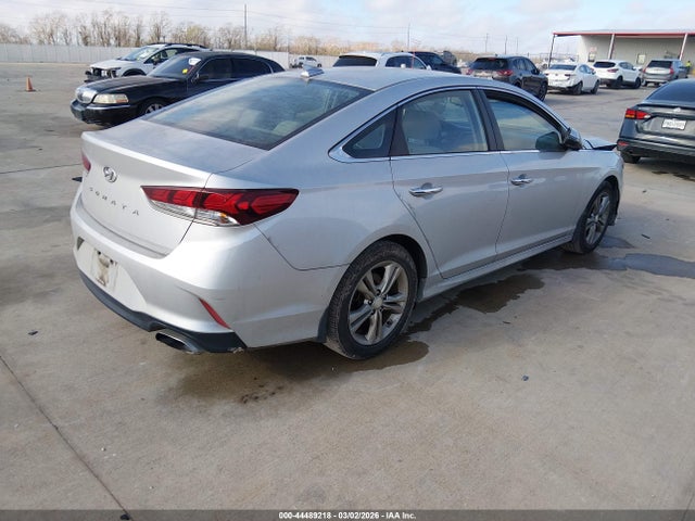 Hyundai SONATA SEL 2018 5NPE34AF3JH673344 Image 4