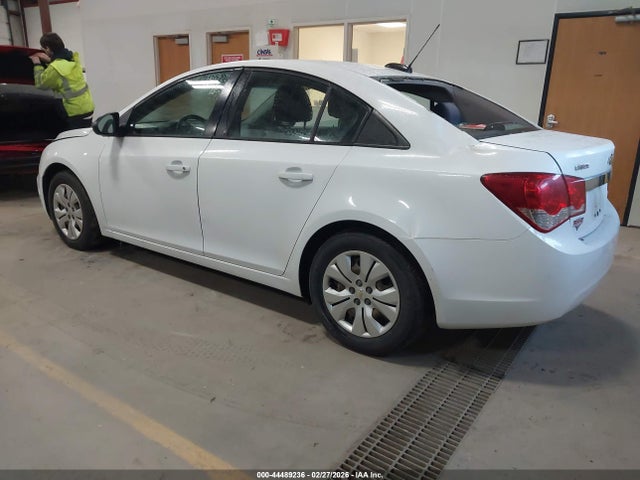 Продажа на аукционе авто 2016 Chevrolet Cruze Limited Ls Auto, vin: 1G1PC5SH7G7186295, номер лота: 44489236