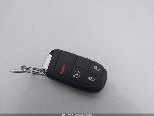 3C4NJCBB8HT642869 Jeep New Compass Latitude Fwd