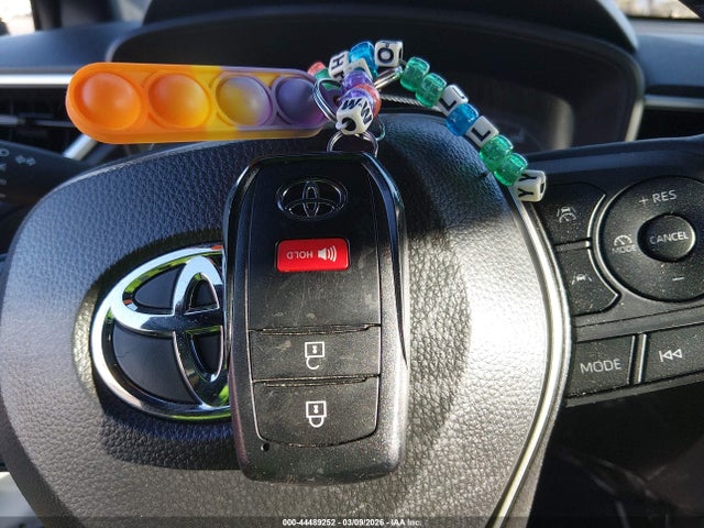 7MUFBABG0SV085917 Toyota Corolla Cross Hybrid Se