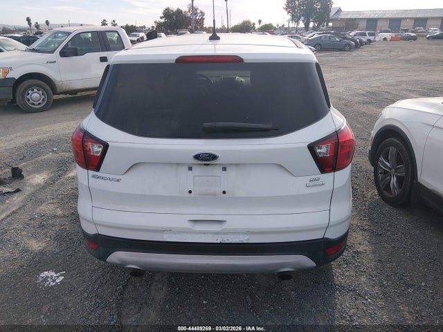 Ford ESCAPE SE 2019 1FMCU0GD7KUB31363 Image 16