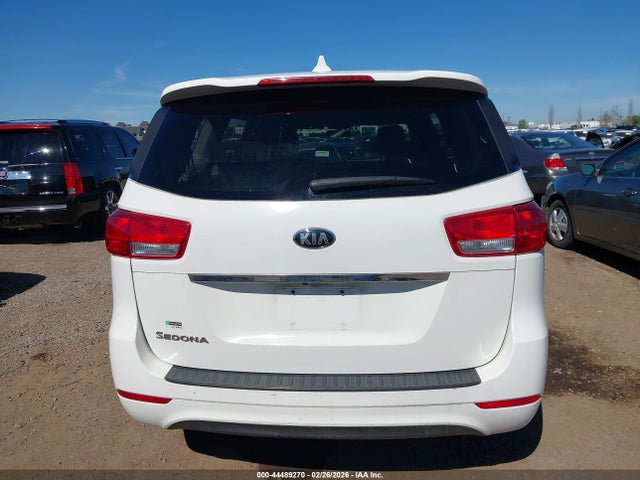 KNDMA5C15H6282855 KIA Sedona L