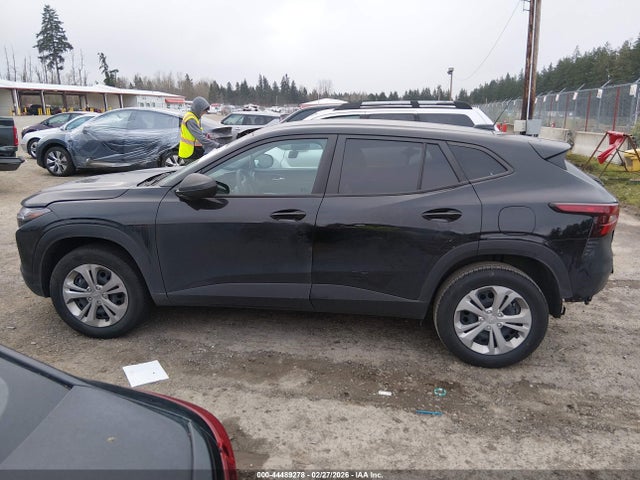 KL77LFE22RC244695 Chevrolet Trax Fwd Sp