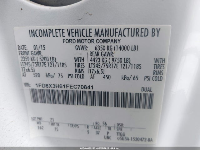 Ford F-350 Chassis Xl 2015 1FD8X3H61FEC70841 Image 9