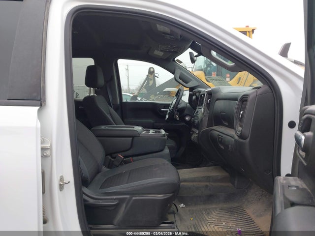 1GCRYAEF9KZ207827 Chevrolet Silverado 1500 Work Truck