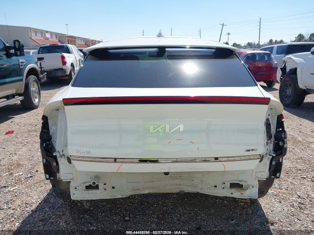 2023 KIA EV6 KNDC4DLC3P5122220 Photo 5