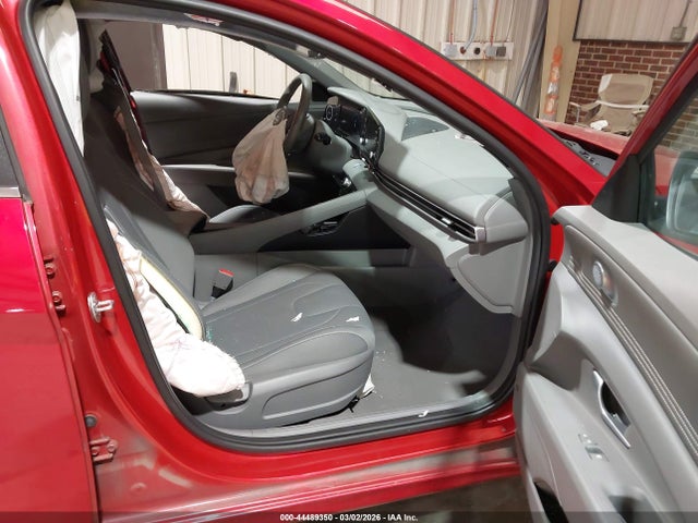 44489350 :رقم المزاد ، 5NPLN4AG2NH057442 vin ، 2022 Hyundai Elantra Sel مزاد بيع