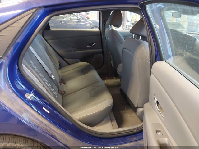 KMHLS4AG1PU404918 Hyundai ELANTRA SEL