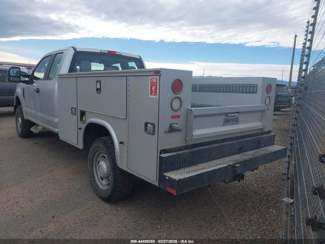 Ford F-250 Xl 2018 1FD7X2B66JEC69854 Image 16