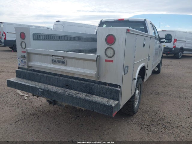 Ford F-250 Xl 2018 1FD7X2B66JEC69854 Image 4